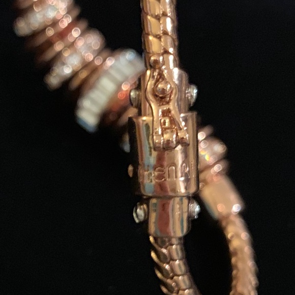 *SOLD* Henri Bendel Socialite Bracelet - Picture 5 of 7